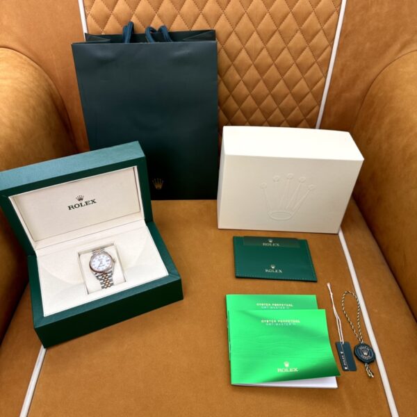 Rolex Datejust m278271-0026 (White Mother-of-Pearl Dial)