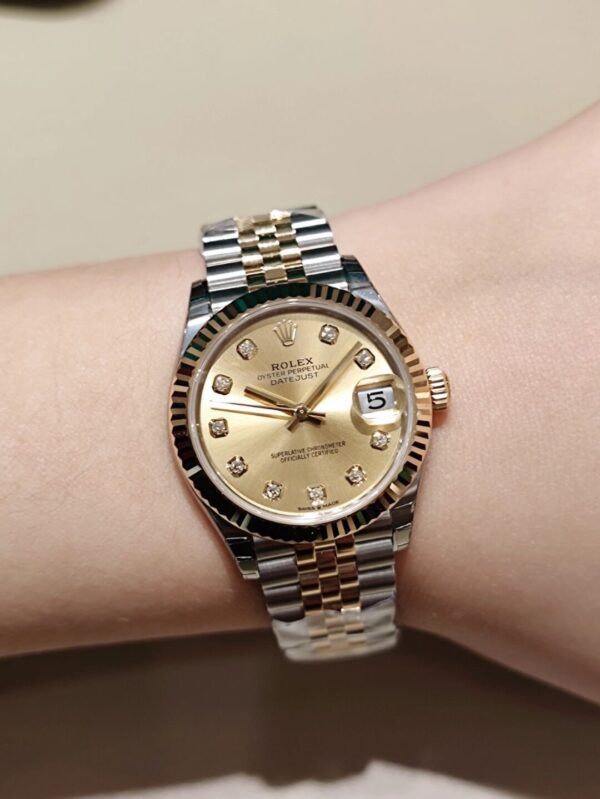 1 Rolex Datejust m278273-0026 (Champagne Dial with Diamond Hour Markers)