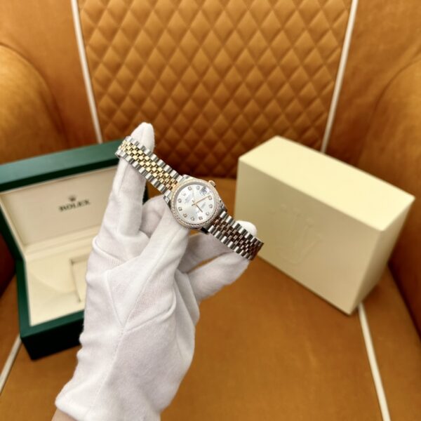 1 Rolex Datejust m278381rbr-0016 (Silver Dial, Diamond Markers)