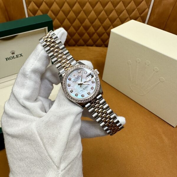 1 Rolex Datejust m278381rbr-0026 (Diamond-Set White Mother-of-Pearl Dial)