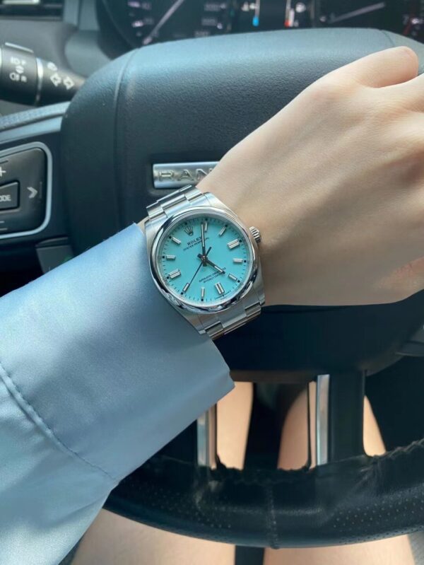 1 Rolex Oyster Perpetual 36 Ref. M126000-0006(Tiffany blue dial)