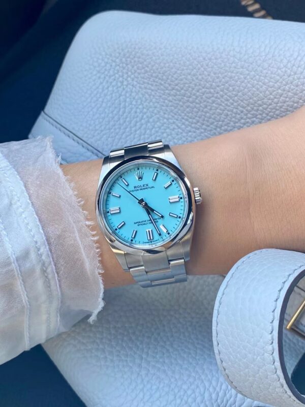 1 Rolex Oyster Perpetual 36 Ref. M126000-0006(Tiffany blue dial)