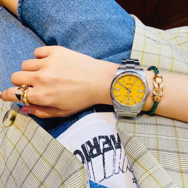 Rolex Oyster Perpetual 36 Ref. M126000-0004（Yellow dial）