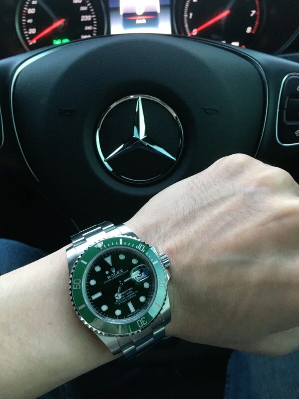 1 Rolex Submariner M126610LV-0002(Black dial with green bezel)