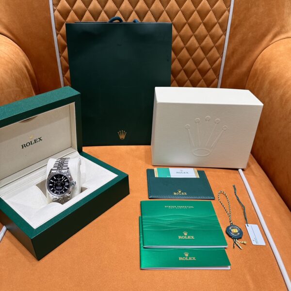 Rolex Sky-Dweller m336934-0008 (Black Dial)