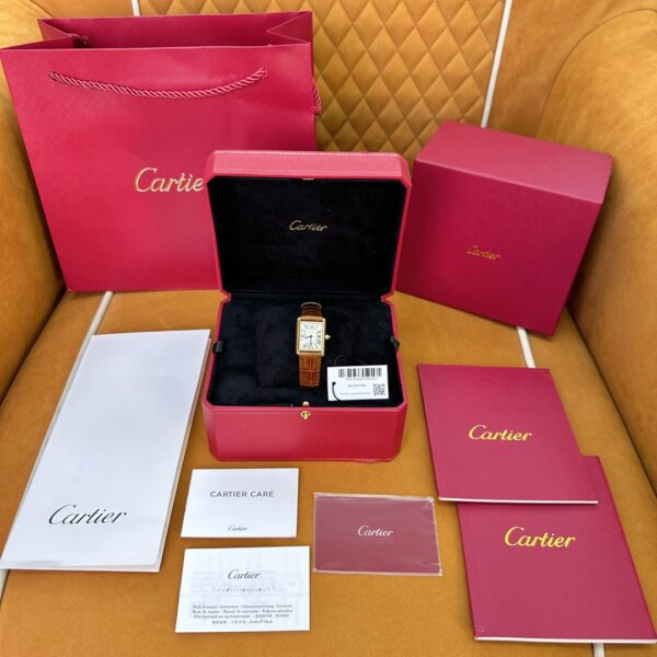 Cartier Tank Series W1529856 (Small Size, 18K Gold, Pearl Silver Dial, Brown Crocodile Leather Strap)