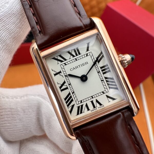 Cartier Tank Series W1529856 (Small, Stainless Steel, Pearl Silver Dial, Brown Crocodile Leather Strap)