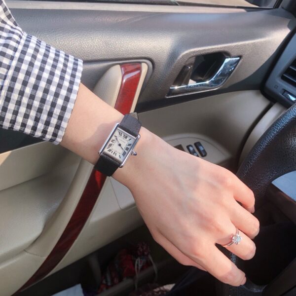 Cartier Tank Series WSTA0042 (New Small, Stainless Steel, Pearl Silver Dial, Black Calfskin Leather Strap)