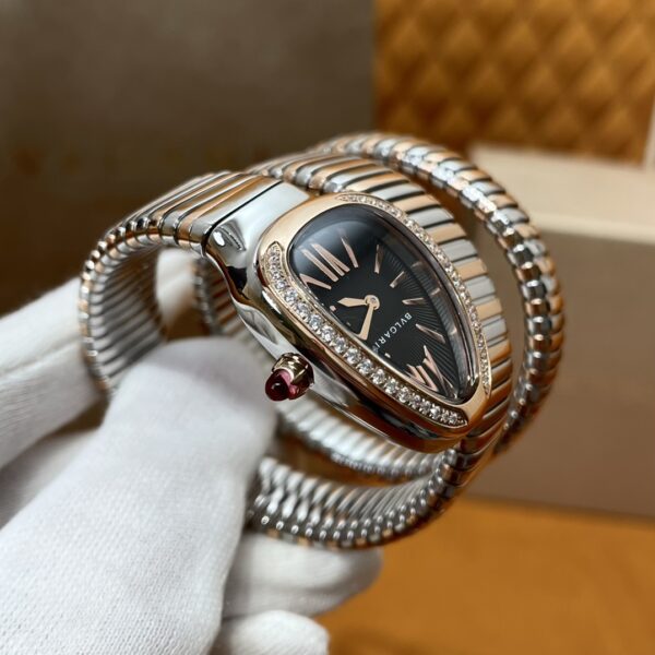 Bvlgari Serpenti Series 102099 SP35BSPGD.2T (Black, Rose Gold, Diamond-Studded, Ceramic Crown, Swiss Quartz Movement)