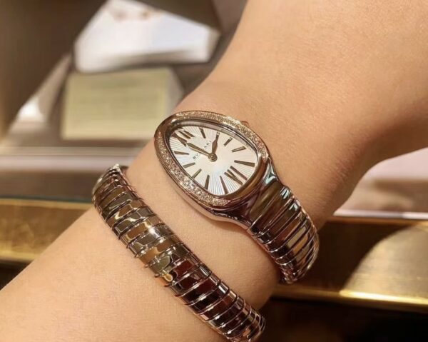 Bvlgari Serpenti Series 102237 SP35C6SPGD.1T (White, Rose Gold, Diamond-Studded, Pink Sapphire Crown, Swiss Quartz Movement)