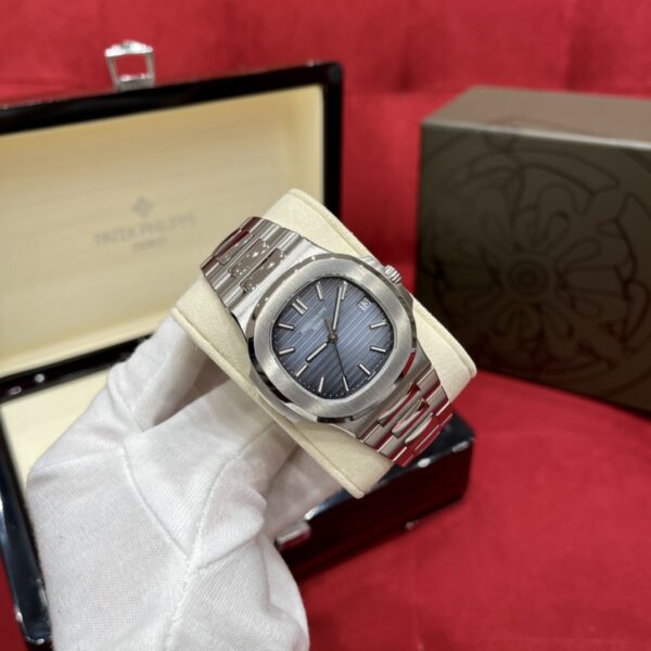 Patek Philippe Nautilus Ref. 5711/1A-001 (Blue Dial)