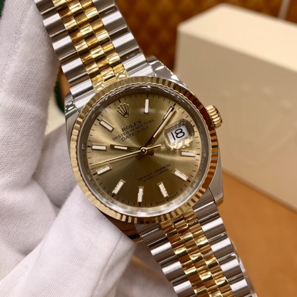 Rolex Datejust M126233-0015 (Champagne Dial, 36mm)