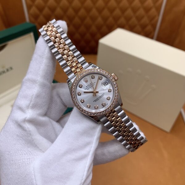1 Rolex Datejust M278271RBR-0016 (Silver Dial, Rose Gold Diamond Bezel, 31mm)