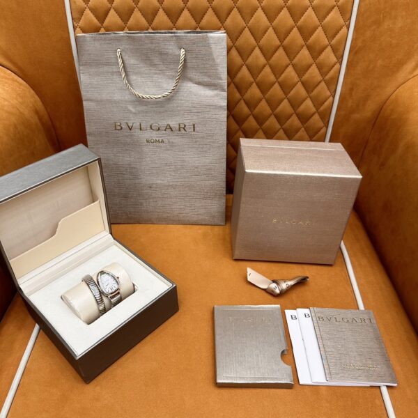 BVLGARI SERPENTI Series 103648 (Two-Tone, Stainless Steel & 18K Gold, Diamond Bezel, White Lacquered Dial, Pink Spinel Crown, Swiss Quartz Movement)