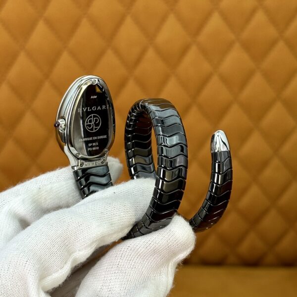 1 BVLGARI Serpenti 28HF00 (Black Dial, Steel & Ceramic Diamond-Set Silver Bezel)
