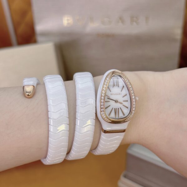 1 BVLGARI Serpenti 33HF00 (White Dial, 18K Rose Gold & Ceramic)