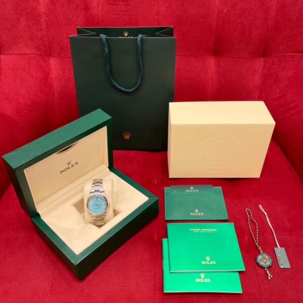 Rolex Oyster Perpetual 41 Ref. M124300-0003（Tiffany blue dial）
