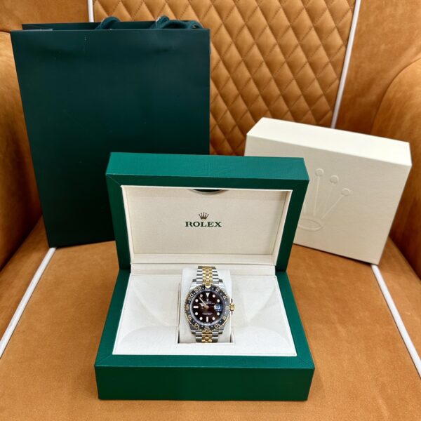 Rolex GMT-Master II Series m126713grnr-0001