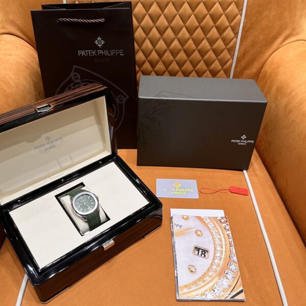 1 Patek Philippe Aquanaut Ref. 5168G-010 (Green Dial, White Gold Case)
