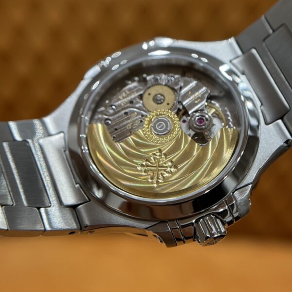Patek Philippe Nautilus Ref. 7118/1A-010