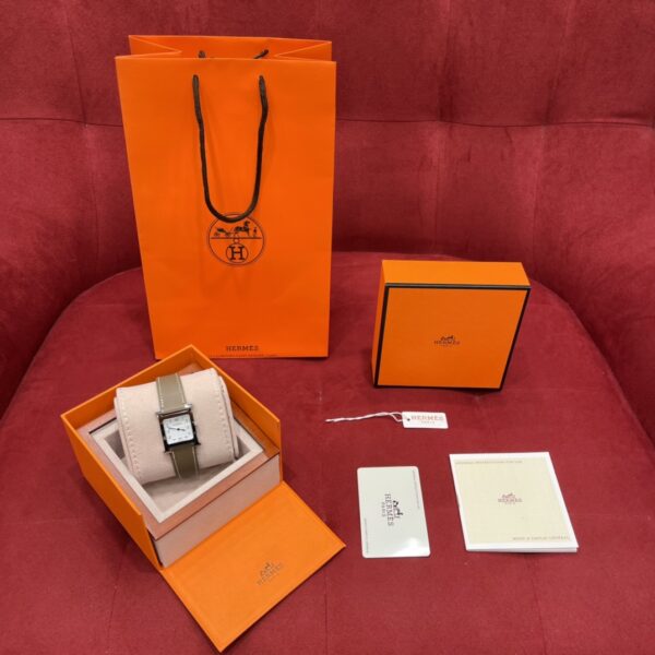 Hermès Heure H White Dial (26mm, Stainless Steel & Epsom Leather)