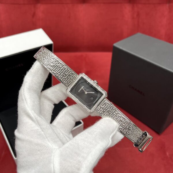 Chanel BOY•FRIEND Series (Diamond-Studded Stainless Steel, Sapphire Crystal)