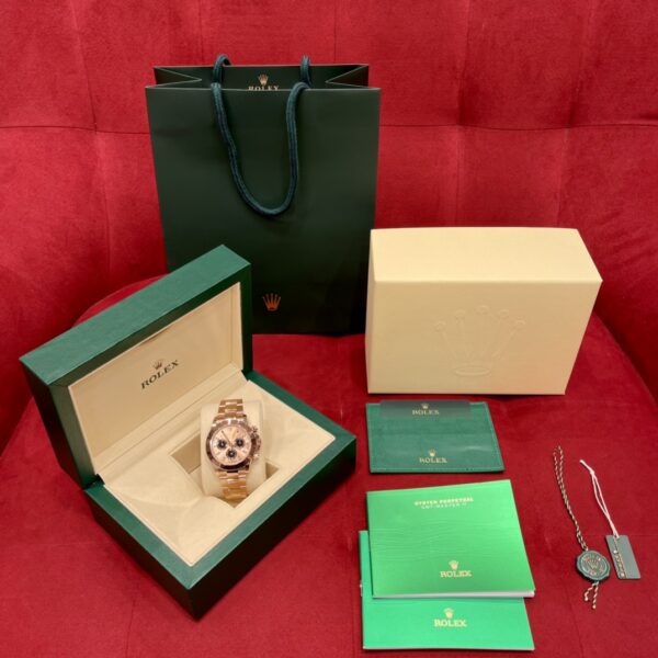 Rolex Cosmograph Daytona M116505-0009 (Rose Gold, Black Cerachrom Bezel)