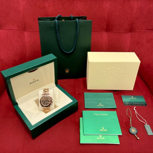 Rolex Cosmograph Daytona M116505-0013 (Rose Gold, Black Cerachrom Bezel)