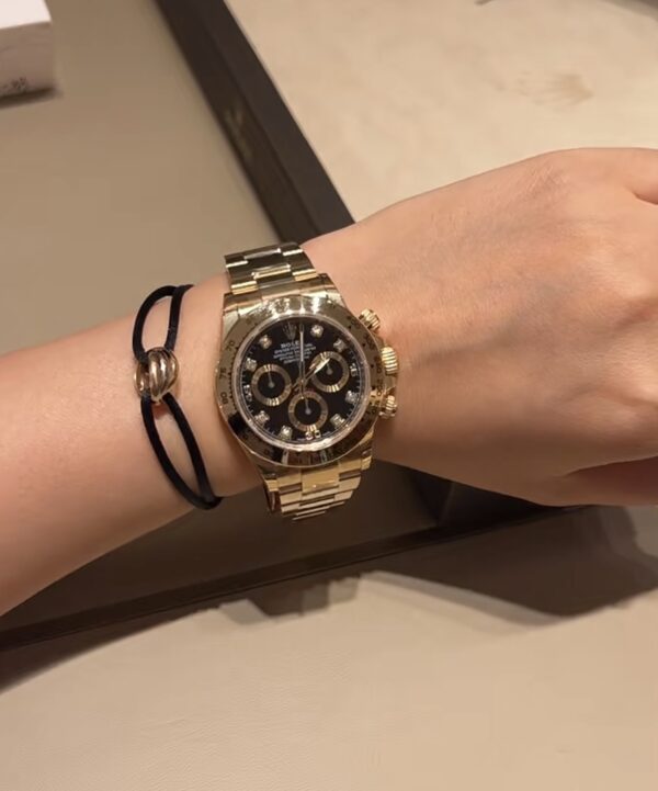 Rolex Cosmograph Daytona M116508-0016 (Gold, Black Cerachrom Bezel)
