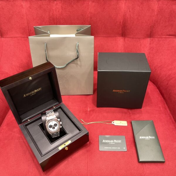 Audemars Piguet Royal Oak Chronograph Ref. 26331ST.OO.1220ST.03