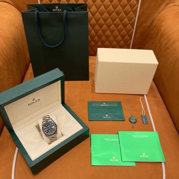 Rolex Datejust m126334-0029 (Green Dial)