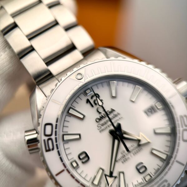 Omega Seamaster 600 215.30.40.20.04.001 (White Ceramic, Stainless Steel)