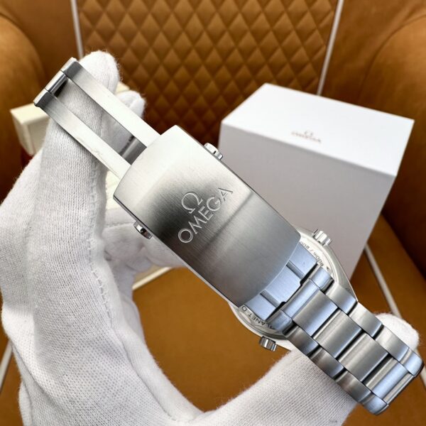 Omega Seamaster 600 215.30.40.20.04.001 (White Ceramic, Stainless Steel)