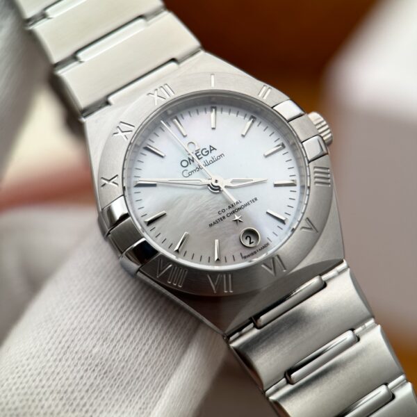 Omega Constellation 131.10.29.20.02.001 (White Mother-of-Pearl Dial, Stainless Steel)