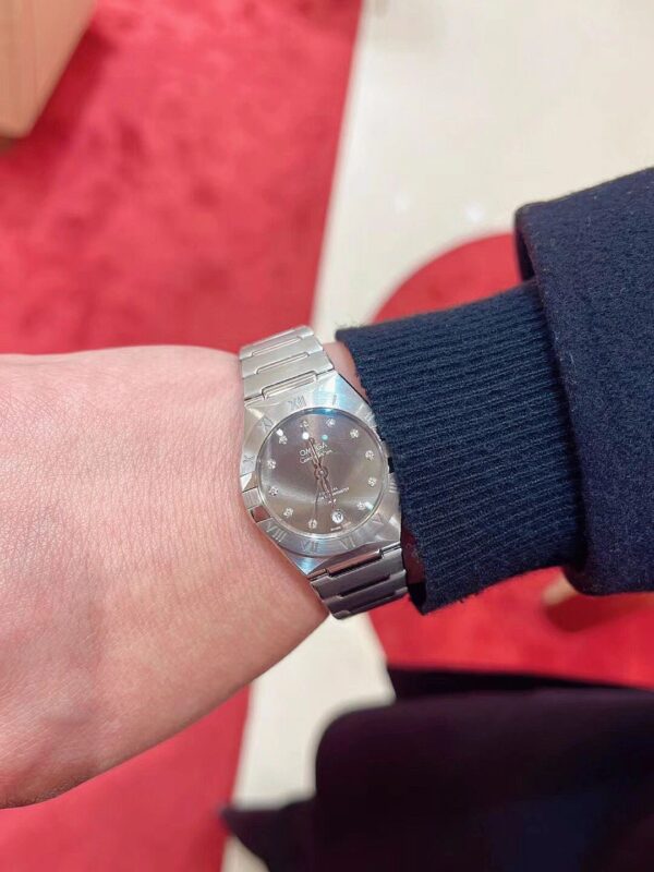 Omega Constellation, Steel Bracelet with Gray Dial and Diamonds, 29mm, Automatic Mechanical 131.10.29.20.56.001 (Gray Dial, Stainless Steel, Diamonds)