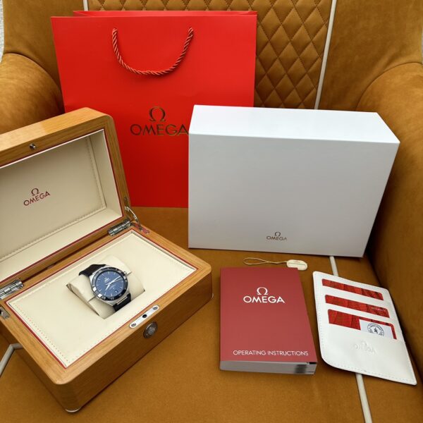 Omega Constellation 131.33.41.21.03.001 (Blue Baton, 41mm, Automatic Mechanical)