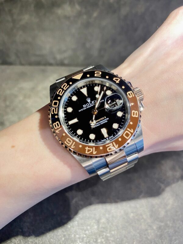 Rolex GMT-Master II m126711chnr-0002（Brown and Black）