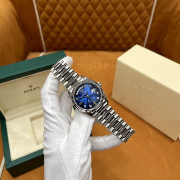 1 Rolex Day-Date m128239-0023 (Gradient Blue Dial)