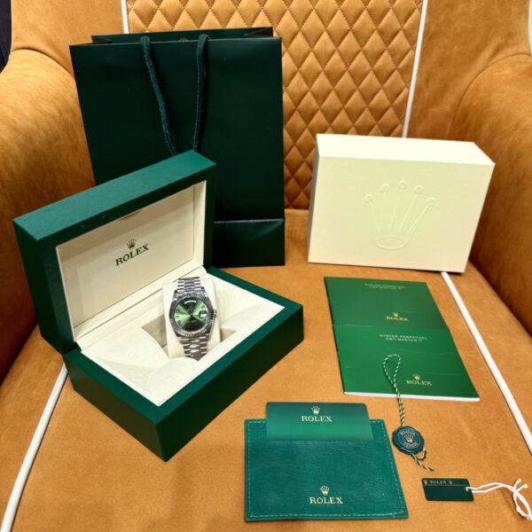 Rolex Day-Date m228239-0033 (Olive Green Dial)