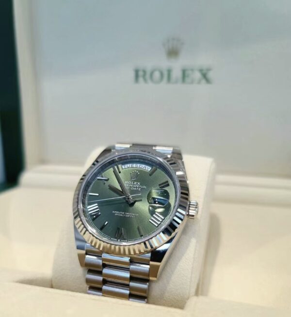 Rolex Day-Date m228239-0033 (Olive Green Dial)