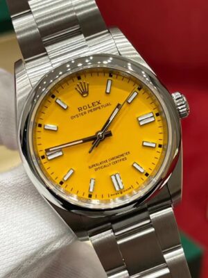 Rolex Oyster Perpetual 36 Ref. M126000-0004（Yellow dial）