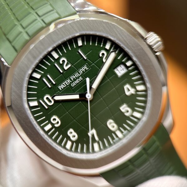 2 Patek Philippe Aquanaut Ref. 5168G-010 (Green Dial, White Gold Case)