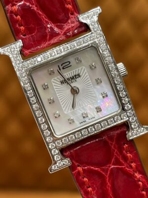 Hermès Heure H Watch (White Mother-of-Pearl Dial, Red Crocodile Leather Strap)