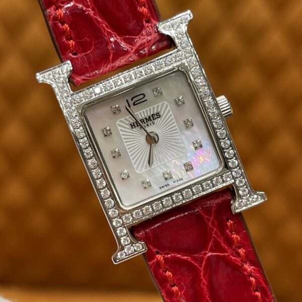 Hermès Heure H Watch (White Mother-of-Pearl Dial, Red Crocodile Leather Strap)
