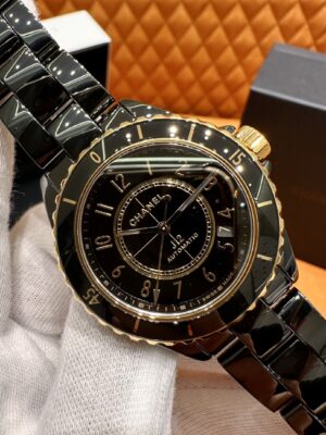 Chanel J12 Series H9541 (Ceramic & 18K Yellow Gold, Black Dial)