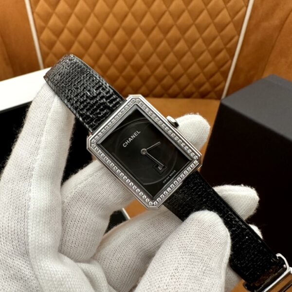 Chanel BOY•FRIEND Series (Model: H5318)