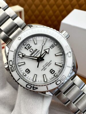 Omega Seamaster 600 215.30.40.20.04.001 (White Ceramic, Stainless Steel)