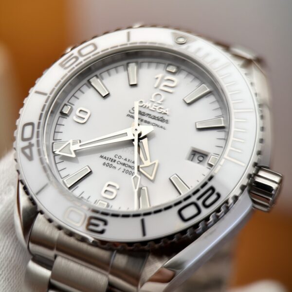 Omega Seamaster 600 215.30.40.20.04.001 (White Ceramic, Stainless Steel)