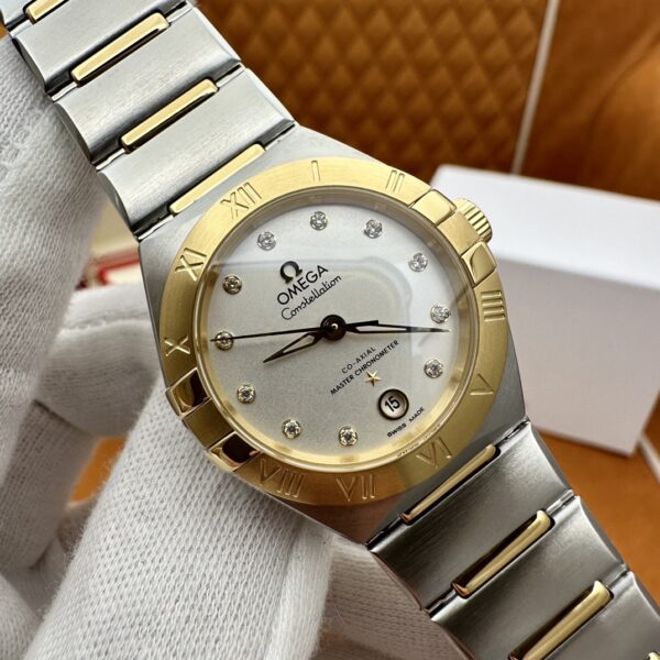 Omega Constellation Steel and Gold, White Dial, 29mm, Automatic Mechanical 131.20.29.20.02.002