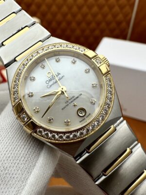 Omega Constellation, Mother-of-Pearl Dial with Gold and Diamond, 29mm, Automatic Mechanical 131.25.29.20.55.002